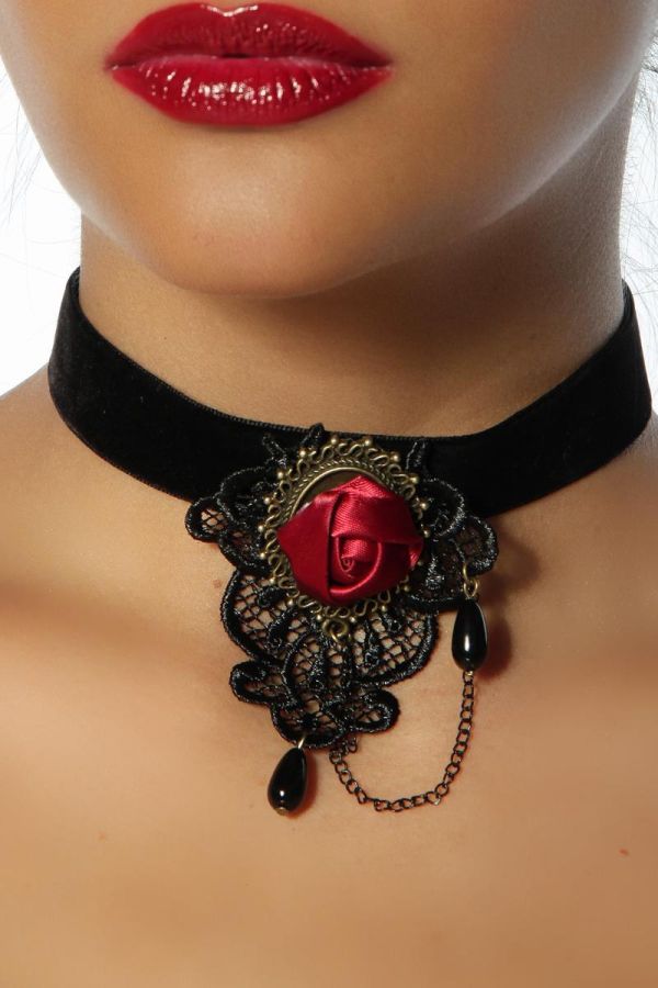 μαύρο κόκκινο κολιέ gothic δαντέλα διακοσμημένο σατέν τριαντάφυλλο