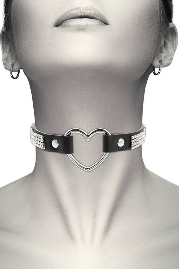 necklace choker heart strass vegan leatherette black.