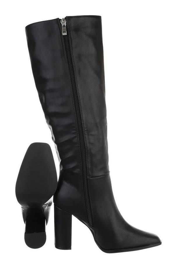 boots thick heel black.