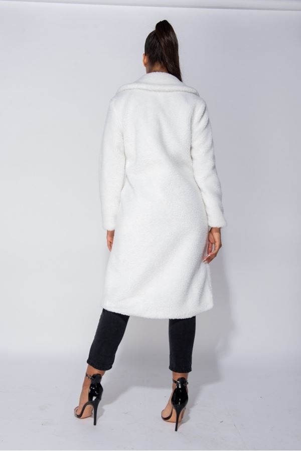 παλτό γούνινο μακρύ off white.