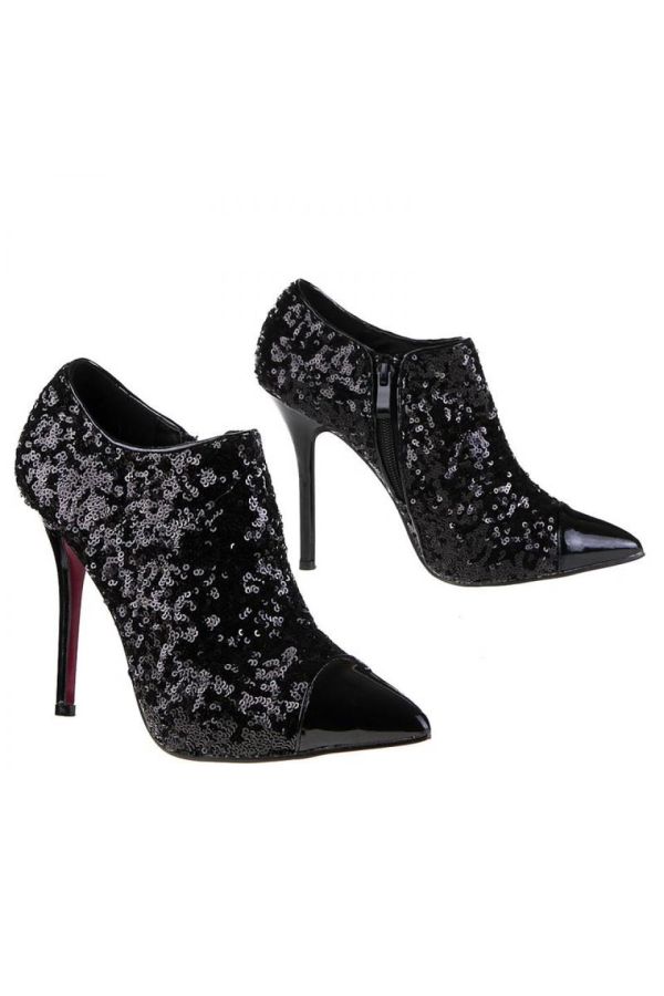 formal pointed pump decorated with sequins and patent panel black