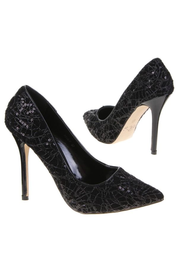 pointed formal classic pump relief design black